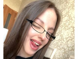 fingering girl chatroom MaryannaLehane