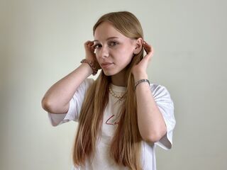 cam girl cam sex MaudBasil