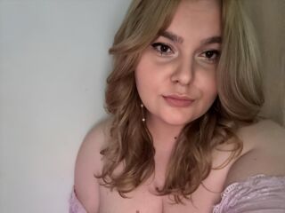 cam girl chat room MeganDarcy