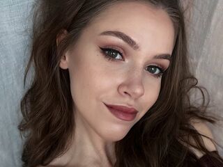 camwhore masturbating MeleeEva