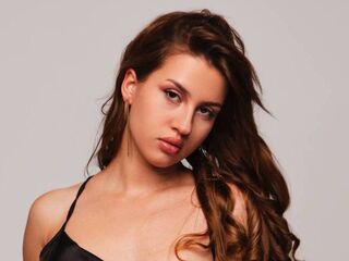 camgirl playing with sextoy MiaDikinson