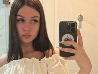 girl sex chat MiaRioti