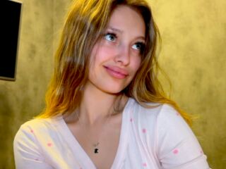 mastubating web cam girl MileyWilson