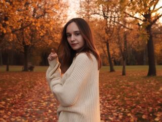 camgirl MillisaTravel