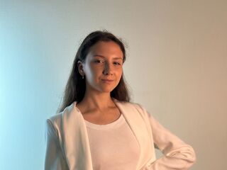 Kinky webcam MonetPregler