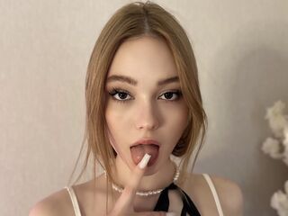 nude cam photo MyaFields