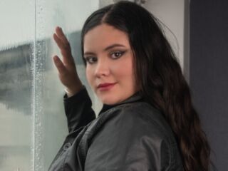 livesex show NahiaMonet