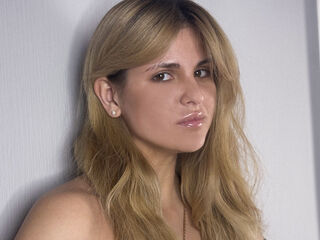 hot strip tease web cam NayaMorel