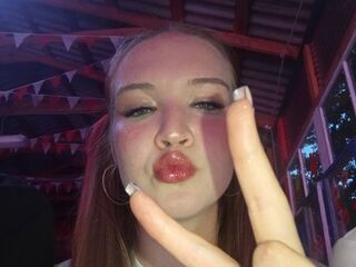 sexy camgirl picture NelleCauthorne