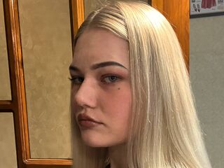 sexy camgirl picture NicolynMoore