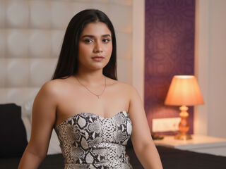 beautiful webcamgirl NidhiPriya