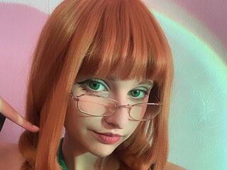 beautiful webcamgirl NikcoleHustons