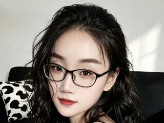 cam girl playing with dildo NinaChen