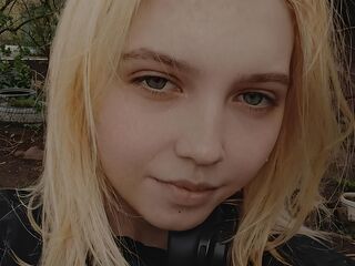 girl topless chat NoreenHence