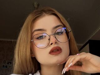 hot sex webcam OdelinaChurchey