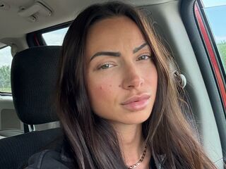 naked camgirl OliviaaBrownn