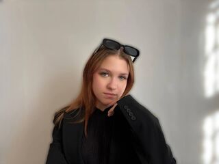 camwhore masturbating with sextoy OnaCostilla