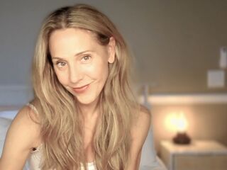 camslut topless OpheliaHardin