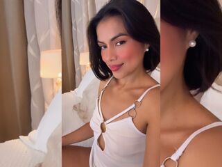 beautiful girlcam PerlaMoonroe
