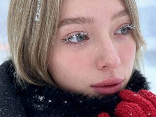 naughty camgirl masturbating with dildo PorscheBaliga