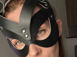 hot striptease cam QtKaty