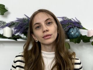 free pussy webcam QuennaGammell