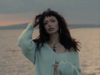 adult cam show RavenRomo