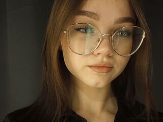 teaser cam RaychelEvans