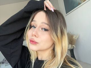 live webcam performer RegeniaCorrela