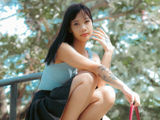 bedroom live cam RheaRose