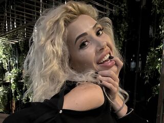 free jasmin webcam RiannaReini