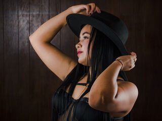 camslut naked SamanthaRian