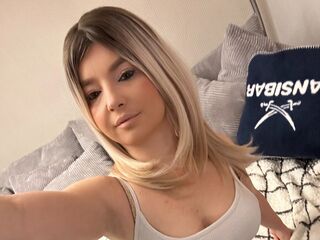 porn cam SarahAnnHome