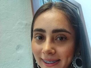 naked webcam girl photo ScarlettMiller