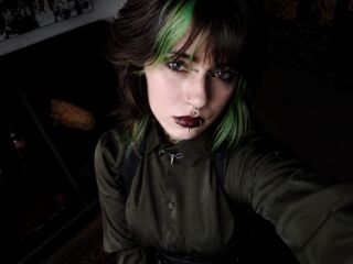 hot webcamslut ShadowBelle