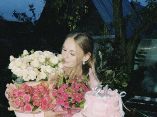 anal sex cam SharlynHazelton