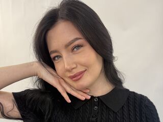 naked cam girl fingering pussy SherleneKilty