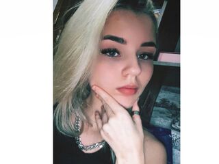mastubating web cam girl SoledadGoodsite