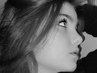 naked girl with live cam masturbating StephanieMiller