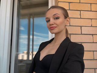 livecam video SuzanUemura