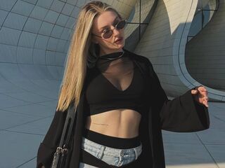 webcamgirl sexchat SuzieGlimp