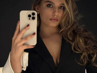 camgirl live sex photo TaHillmer