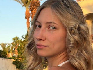 hot webcamslut TainaTatge