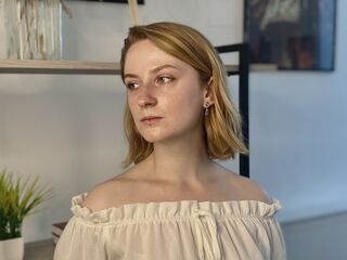 shower sex webcam TamekaHemrich