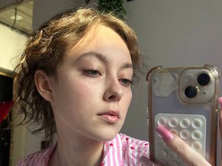 webcamgirl chat ThuyThorstad