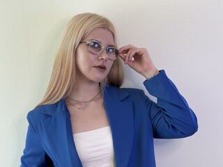 bedroom live webcam TommieMalkani