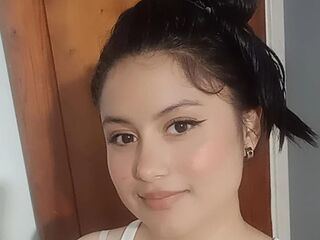 camgirl chatroom ValerieSierra