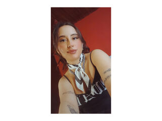 chat room live cam VeronicaGomes