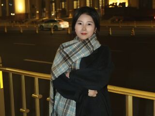 camgirl showing tits WangFei
