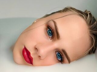 naked cam girl masturbating with sextoy WendyDolie